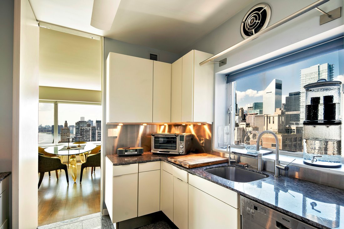 Co Op in New York, New York, United States 4 - 16746679