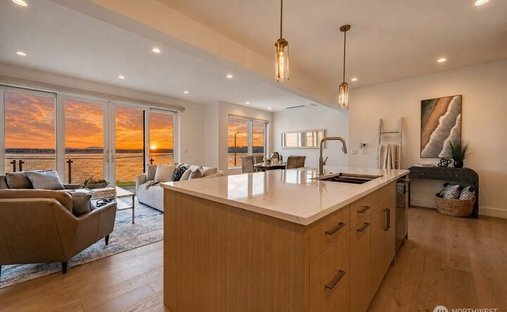 House in Blaine, Washington, United States 1