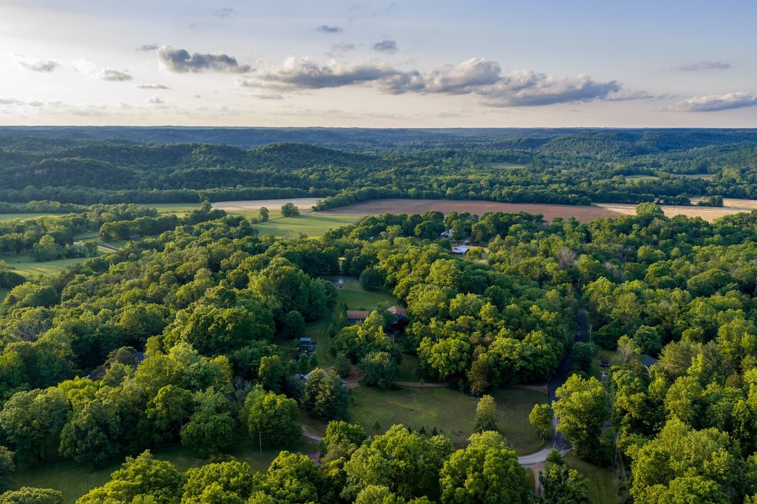 House in White Bluff, Tennessee, United States 5 - 17934581