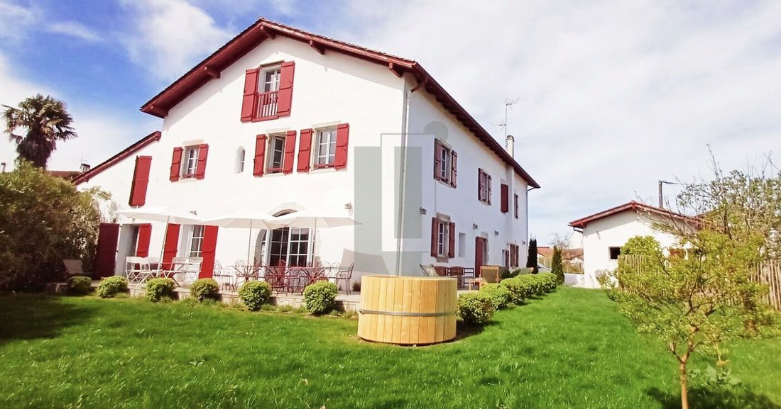 House in Ahetze, Nouvelle-Aquitaine, France 2 - 16287239