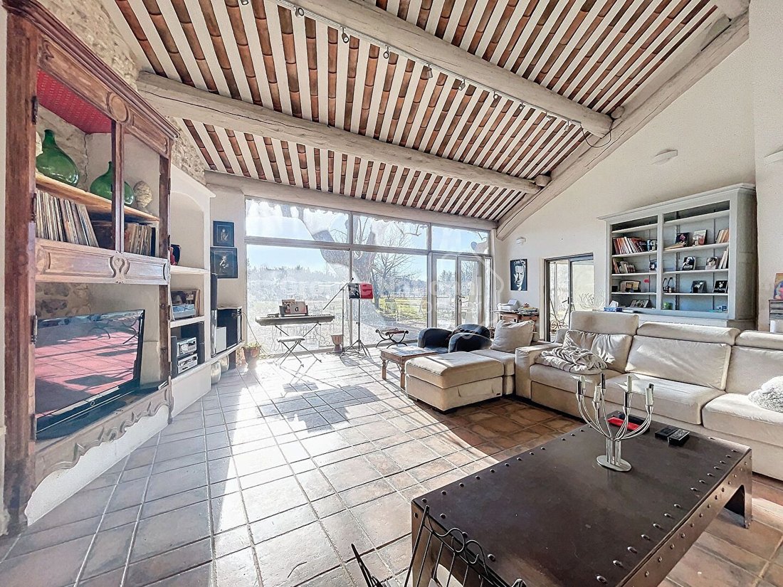 House in Mollégès, Provence-Alpes-Côte d'Azur, France 1 - 16473909