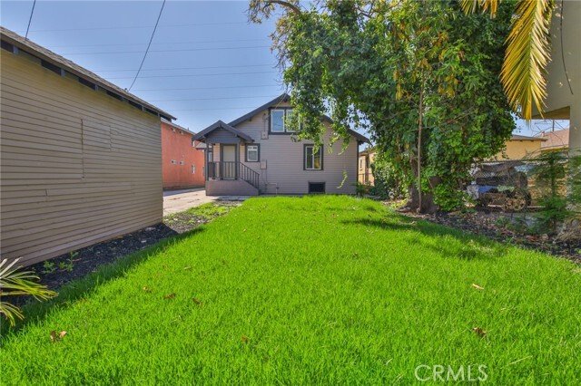 Los Angeles, California, United States 4 - 17932425