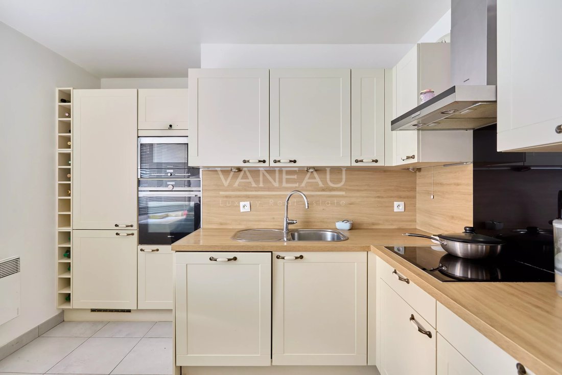 Apartment in Parchamp–Albert Kahn, Boulogne-Billancourt, France 4 - 17930555