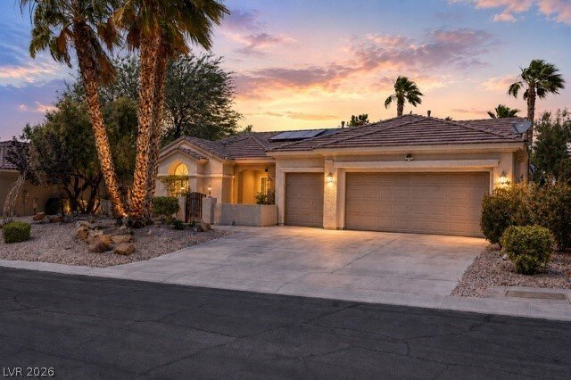 House in Henderson, Nevada, United States 3 - 17932622