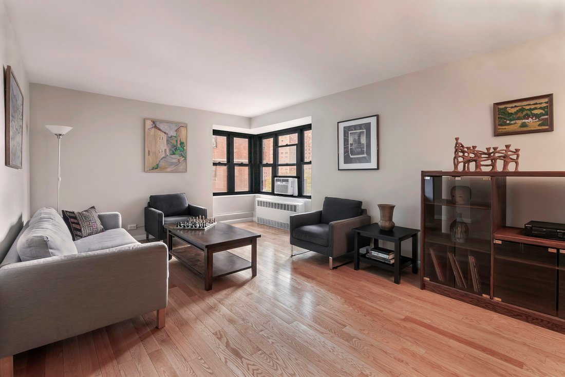 Co Op in New York, New York, United States 1 - 16747089