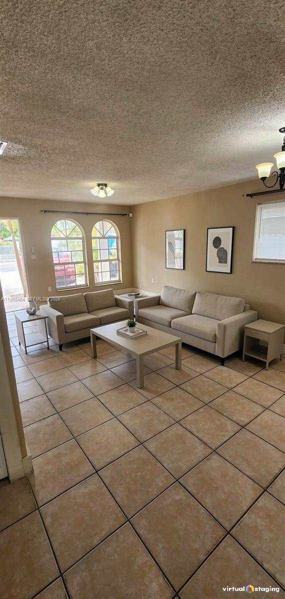 House in Hialeah, Florida, United States 4 - 17648412