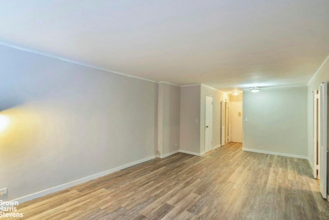 Condo in New York, New York, United States 2 - 16811648