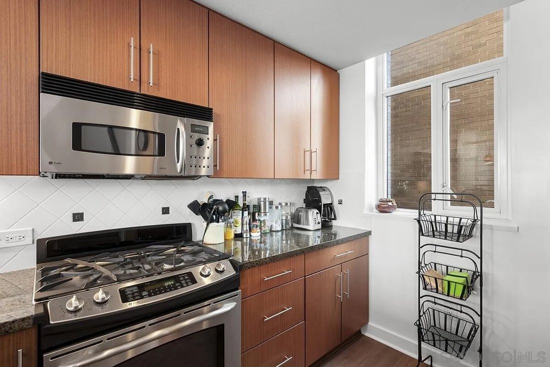 Condo in San Diego, California, United States 3 - 17934836