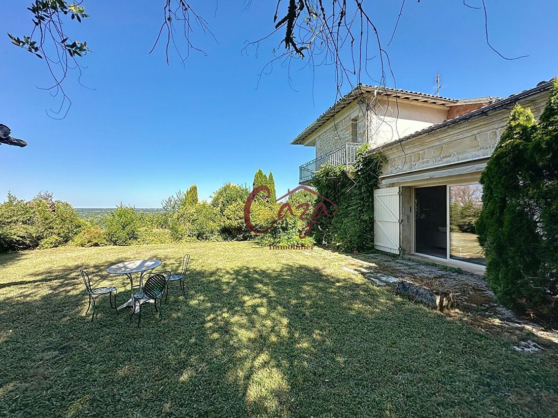 House in Latresne, Nouvelle-Aquitaine, France 1 - 16498032