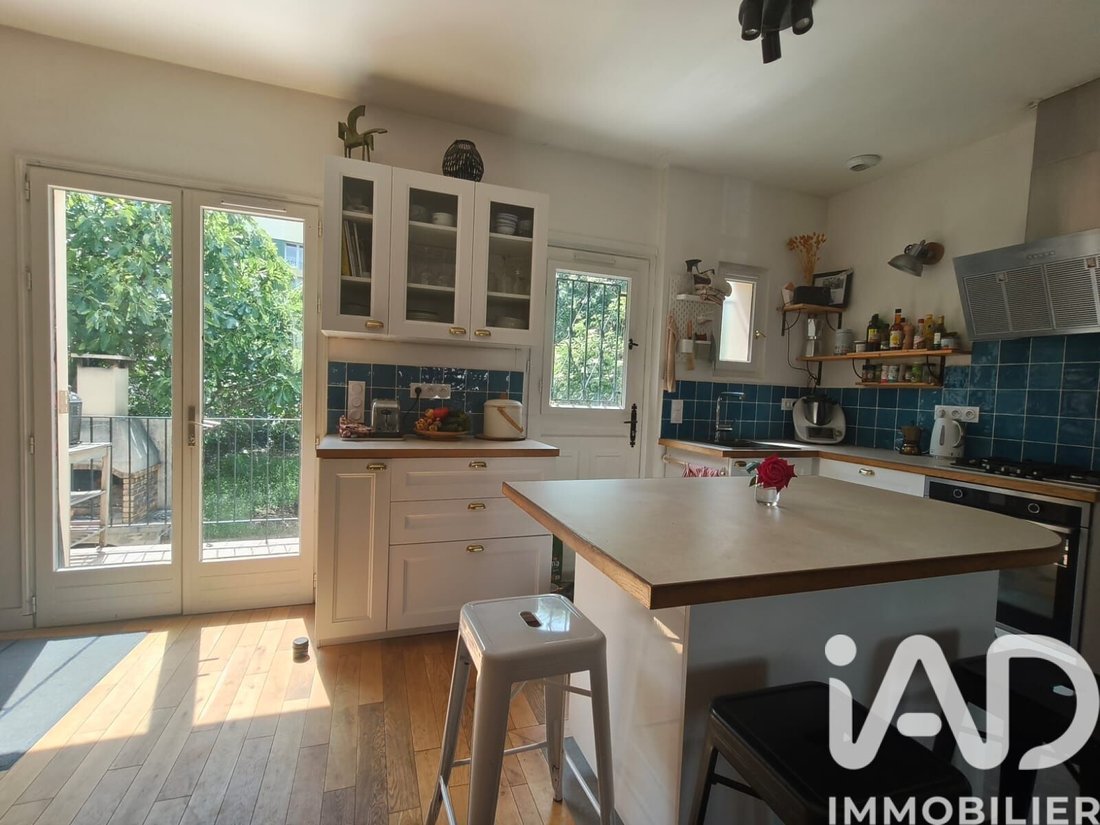 House in Villejuif, Ile-de-France, France 2 - 17943871