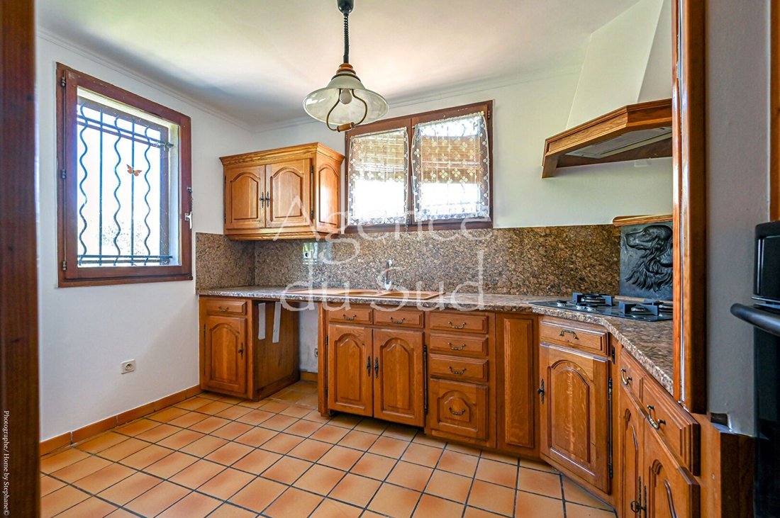 House in Cadolive, Provence-Alpes-Côte d'Azur, France 5 - 17656076