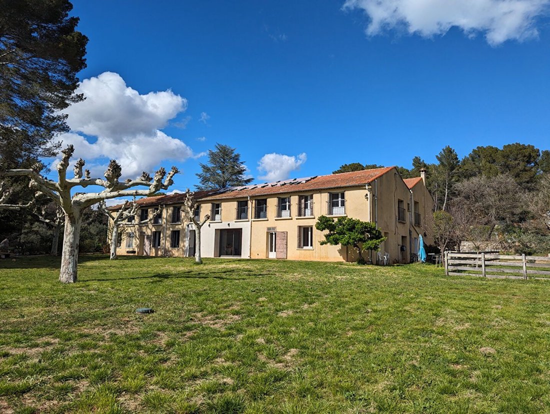 Casa en Villecroze, Provenza-Alpes-Costa Azul, Francia 1 - 16546736