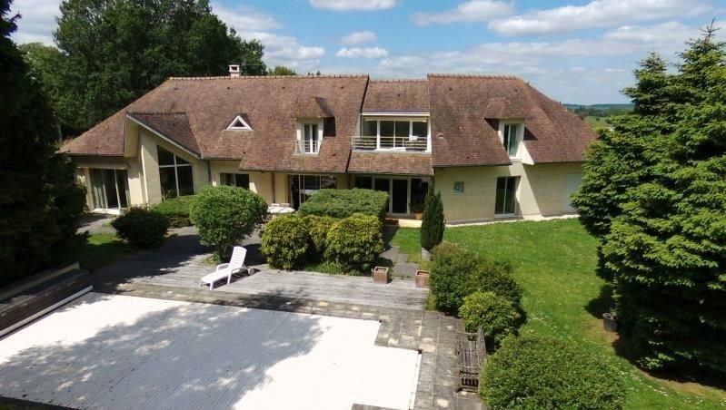House in Montfort-l'Amaury, Ile-de-France, France 1 - 16074135