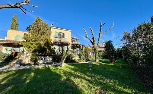House in Bel Air-Jasse des Bernades La Crau-Les Barettes, Salon-de-Provence, France 1