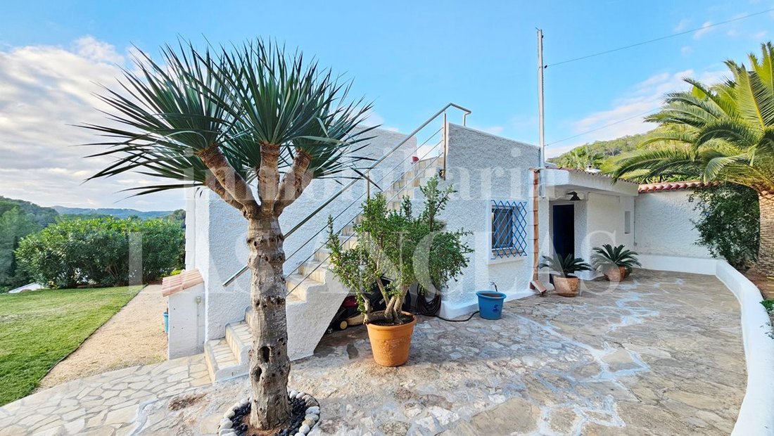 House in Santa Eularia des Riu, Balearic Islands, Spain 2 - 13323035