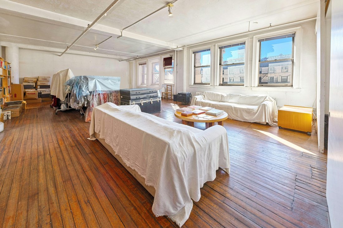 Co Op in New York, New York, United States 2 - 16748013