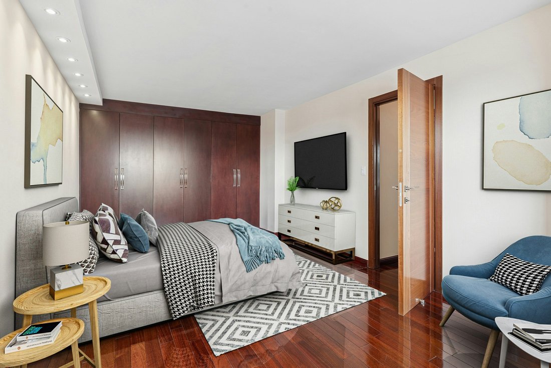 Co Op in New York, New York, United States 3 - 16826698