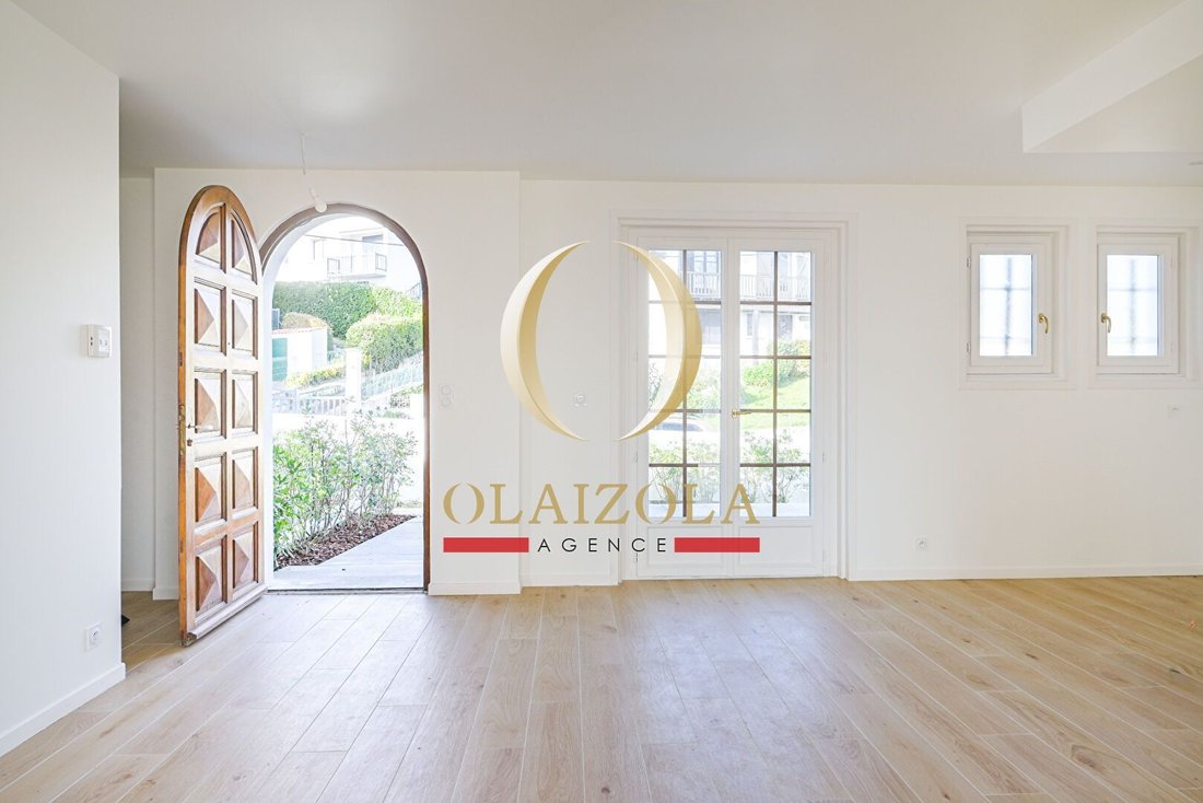 Apartment in Acotz, Saint-Jean-de-Luz, France 3 - 16739932