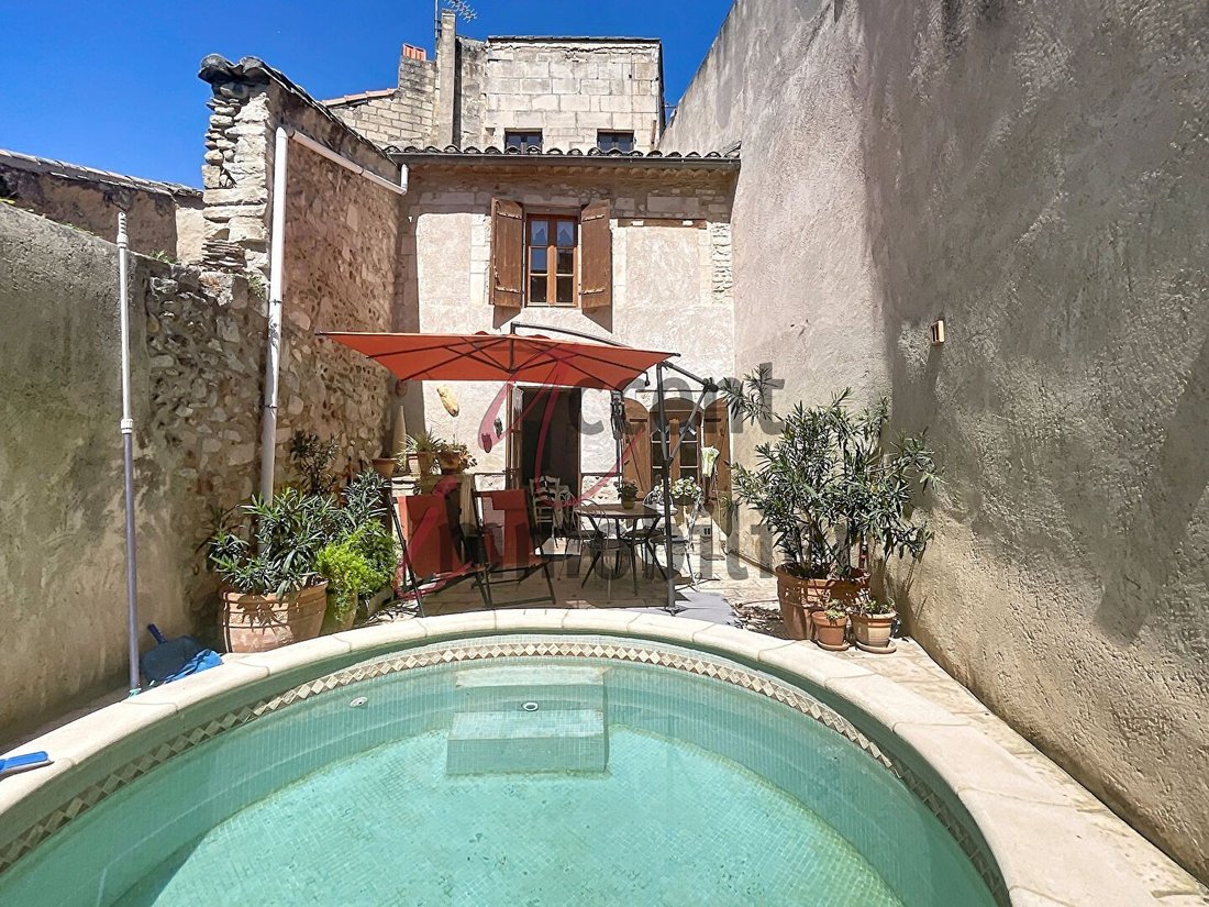 House in Eyragues, Provence-Alpes-Côte d'Azur, France 1 - 17828916