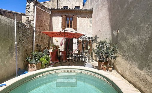 Haus in Eyragues, Provence-Alpes-Côte d'Azur, Frankreich 1