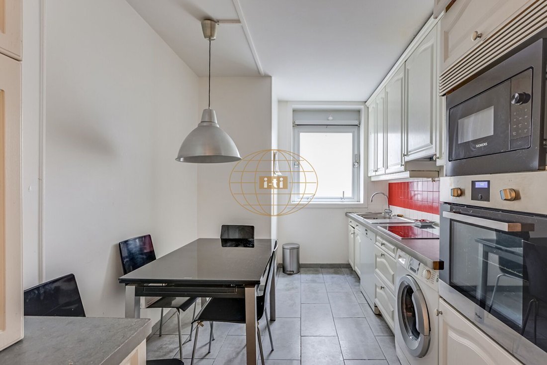 Apartment in Pereire-Malesherbes, Paris 17e Arrondissement, Paris 5 - 17690539