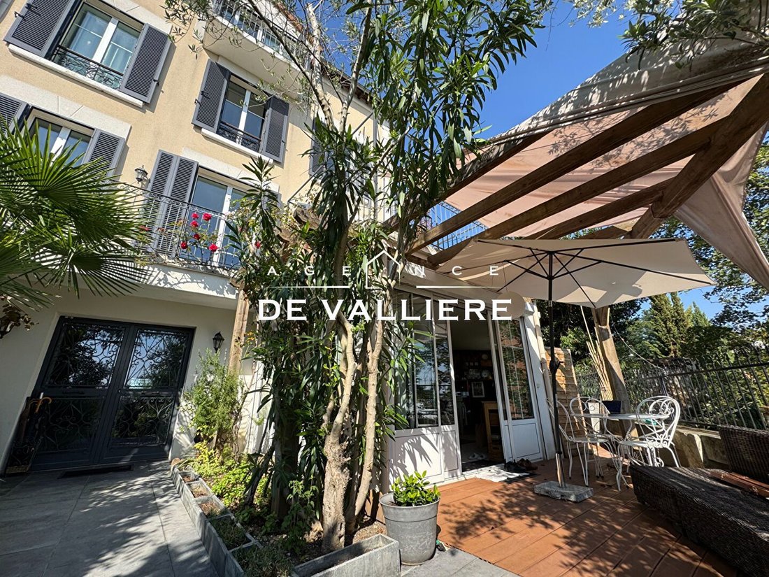 House in Plateau Ouest, Suresnes, France 1 - 16066904