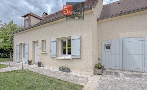Maison à Chantilly, Hauts-de-France, France 1