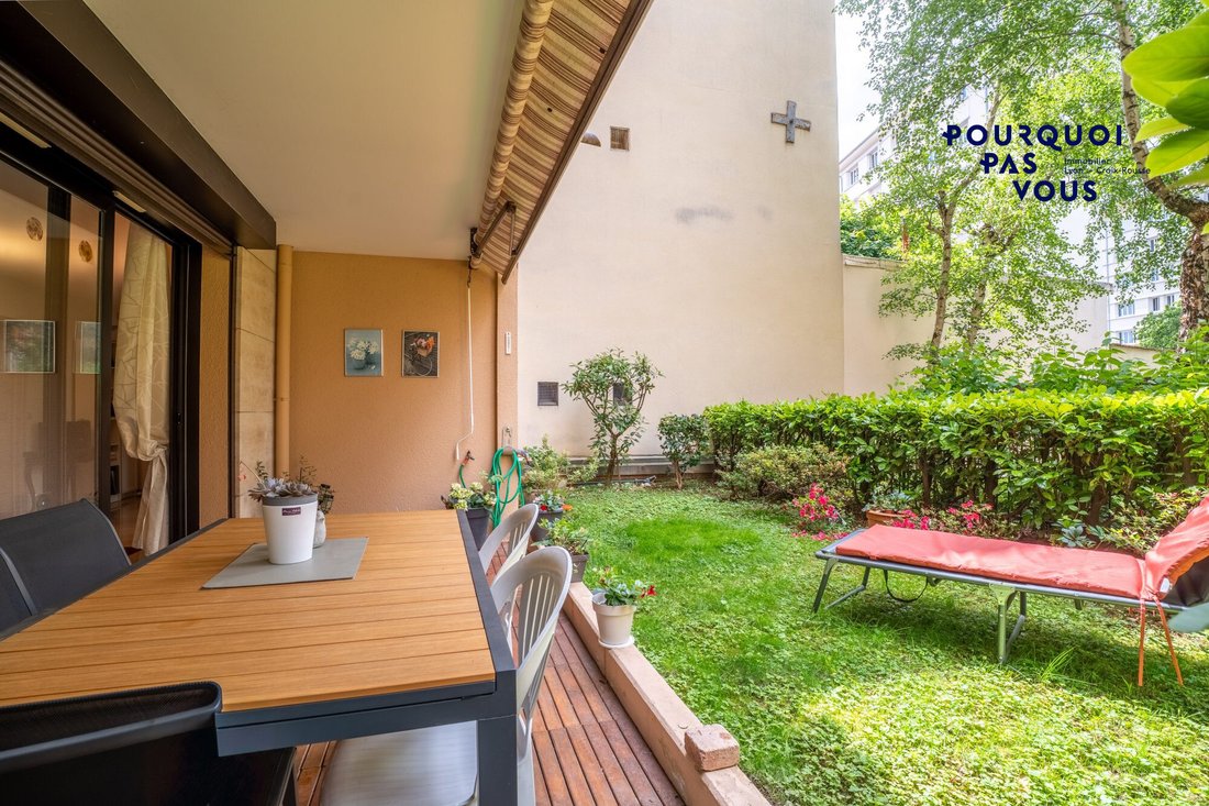 Apartment in Croix Rousse-Gros Caillou, Lyon 4e Arrondissement, Lyon 2 - 17936577