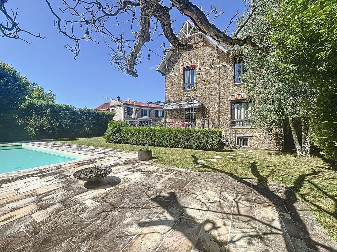 Haus in Le Bourg et le Hameaux, Beynes, Frankreich 1 - 16080938
