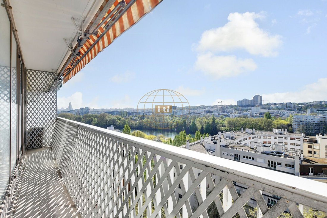 Apartment in Reine-Mairie, Boulogne-Billancourt, France 1 - 17656085