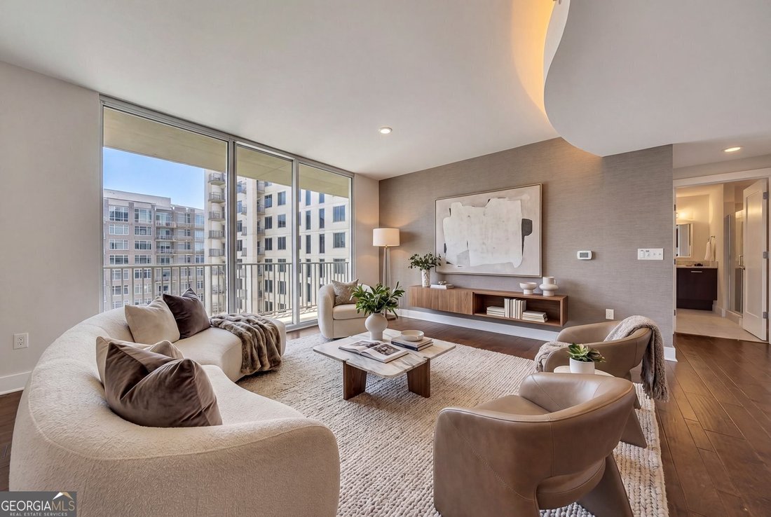 Condo in Atlanta, Georgia, United States 5 - 17928943