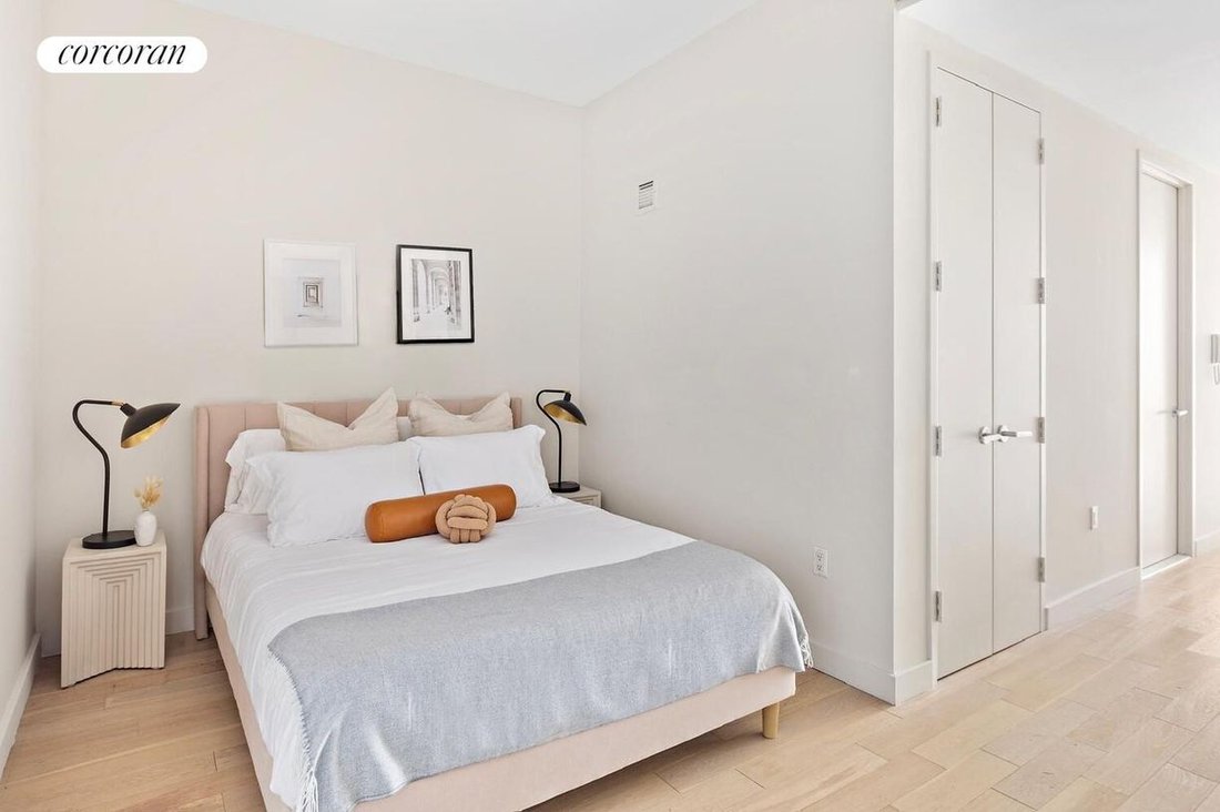 Condo in New York, New York, United States 4 - 17931771