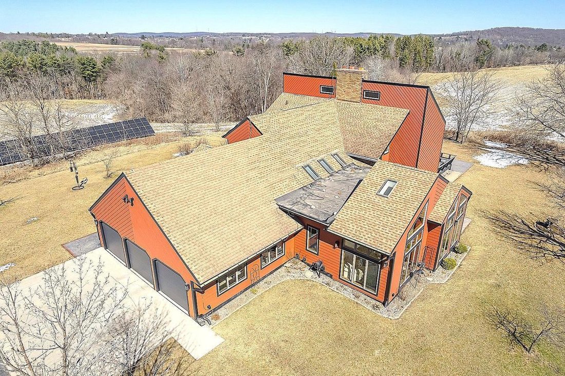 House in Elroy, Wisconsin, United States 3 - 17939354