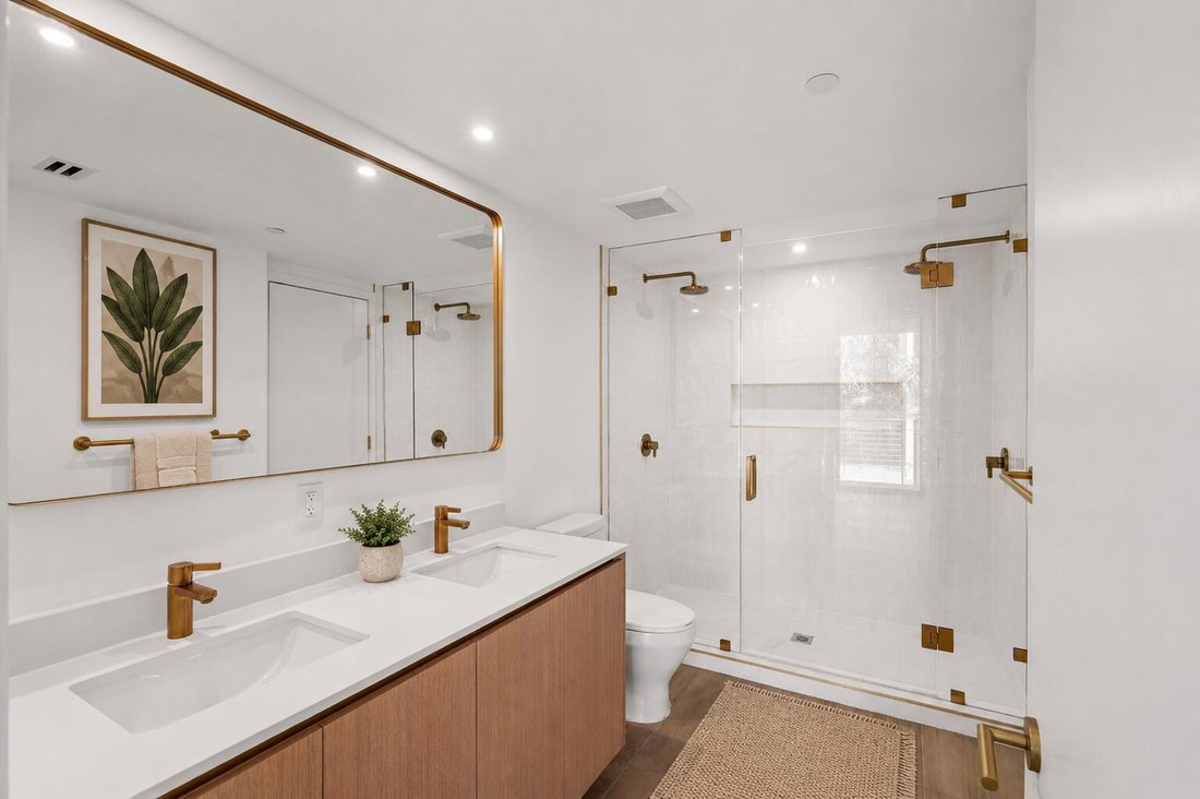Condo in Miami, Florida, United States 5 - 17876512