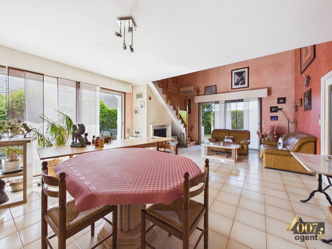 House in Gilly-sur-Isere, Auvergne-Rhône-Alpes, France 3 - 17941946