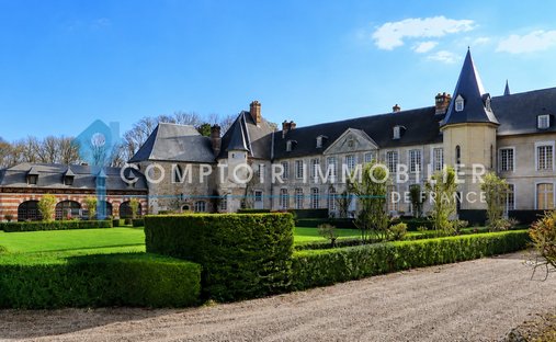 Castillo en Deauville, Normandía, Francia 1