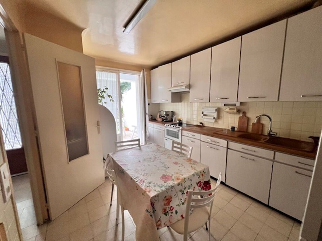 House in L'Union, Sartrouville, France 5 - 16778370