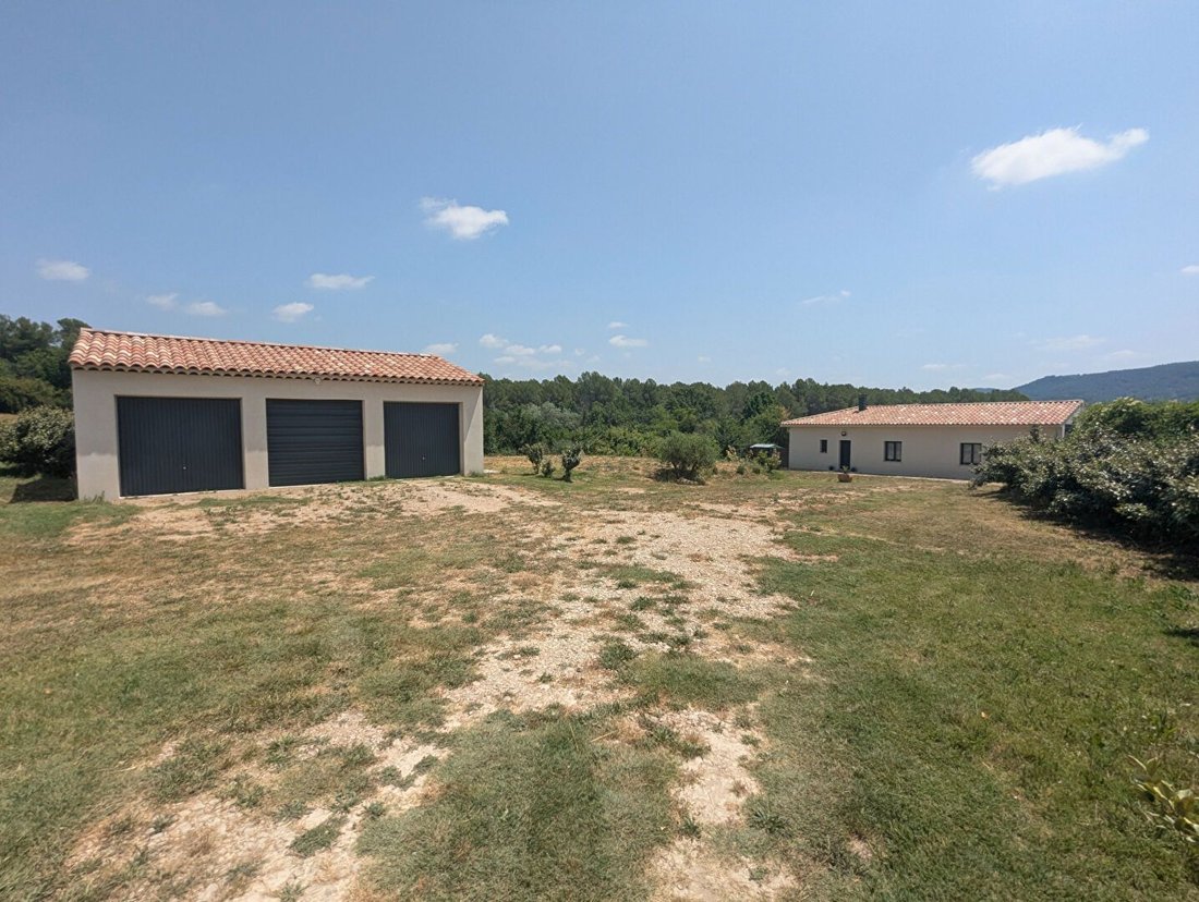 House in Salernes, Provence-Alpes-Côte d'Azur, France 4 - 15854308