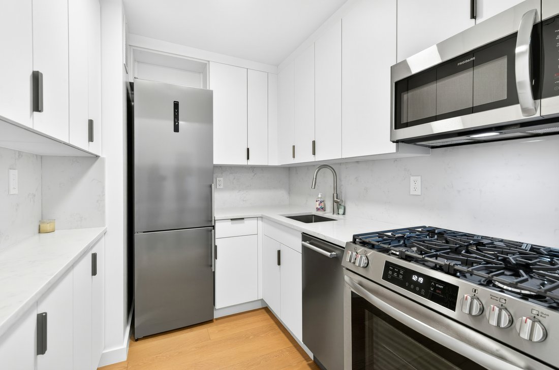 Co Op in New York, New York, United States 5 - 17411576
