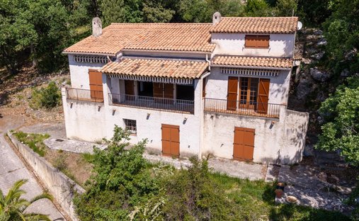 House in Carros, Provence-Alpes-Côte d'Azur, France 1