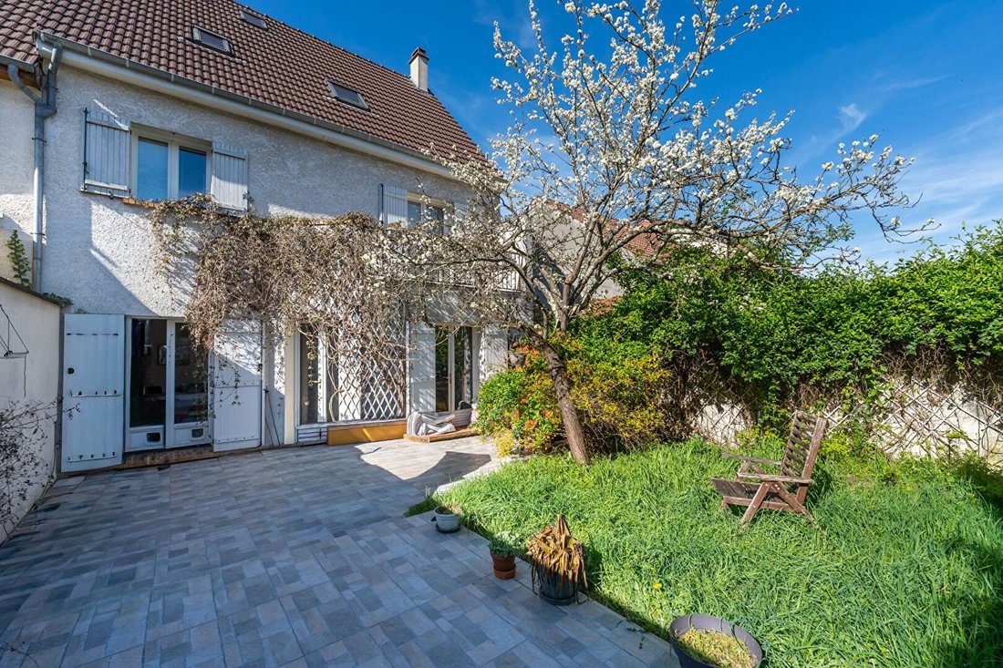 House in Antony, Ile-de-France, France 1 - 17438405