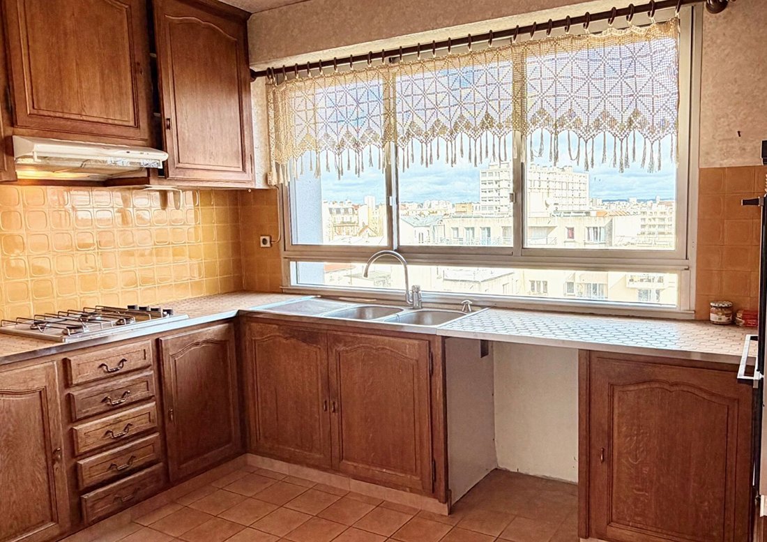 Apartment in Bois-Colombes, Ile-de-France, France 4 - 17423171