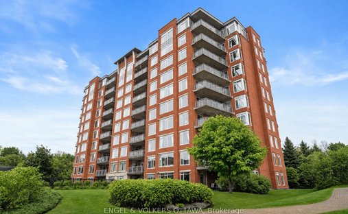 Condo in Ottawa, Ontario, Canada 1