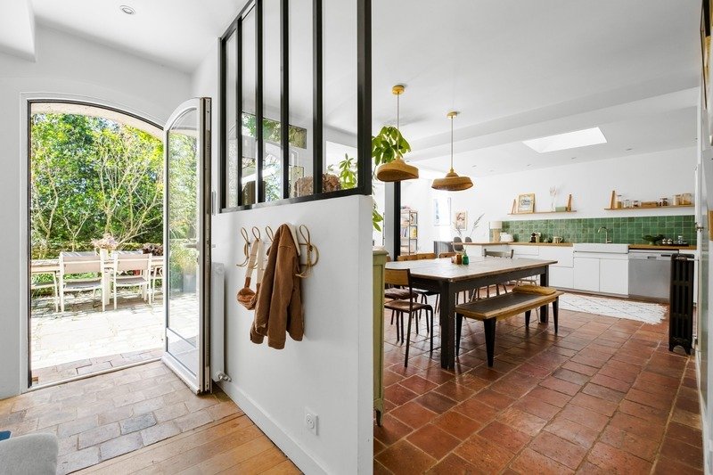 House in Sud, Chambourcy, France 1 - 17930326