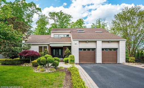 House in Tinton Falls, New Jersey, United States 1