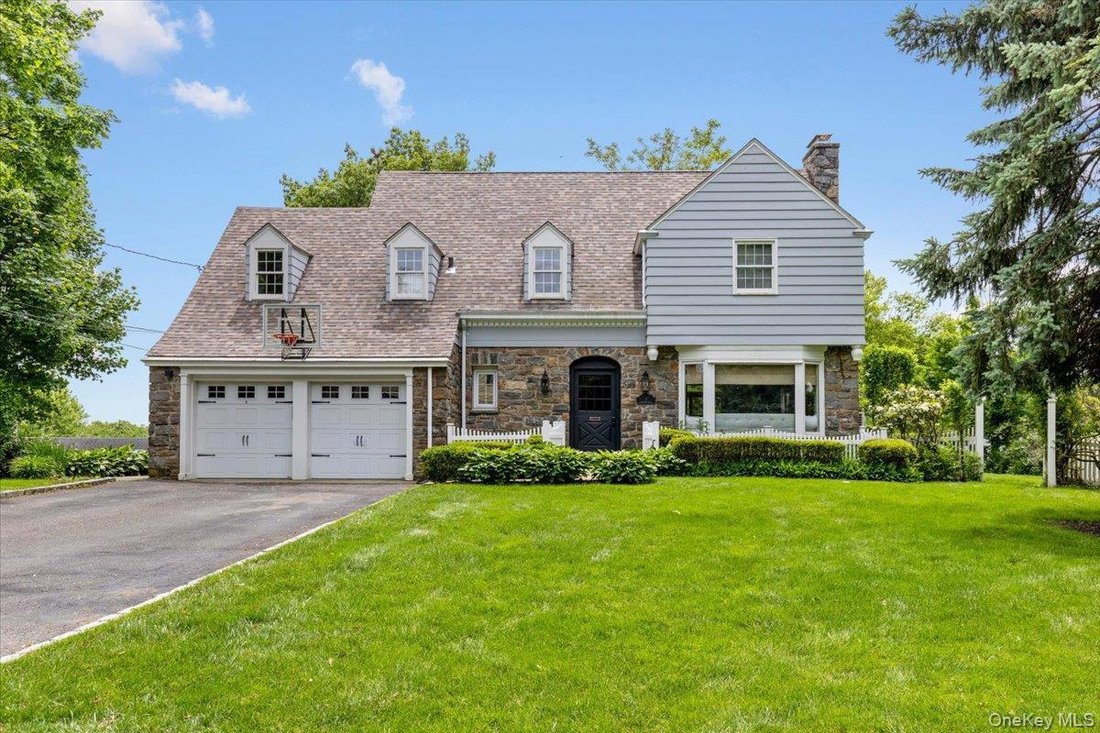 House in Port Chester, New York, United States 1 - 17936742