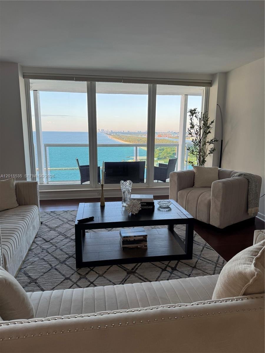 Condo in Fort Lauderdale, Florida, United States 5 - 17925319
