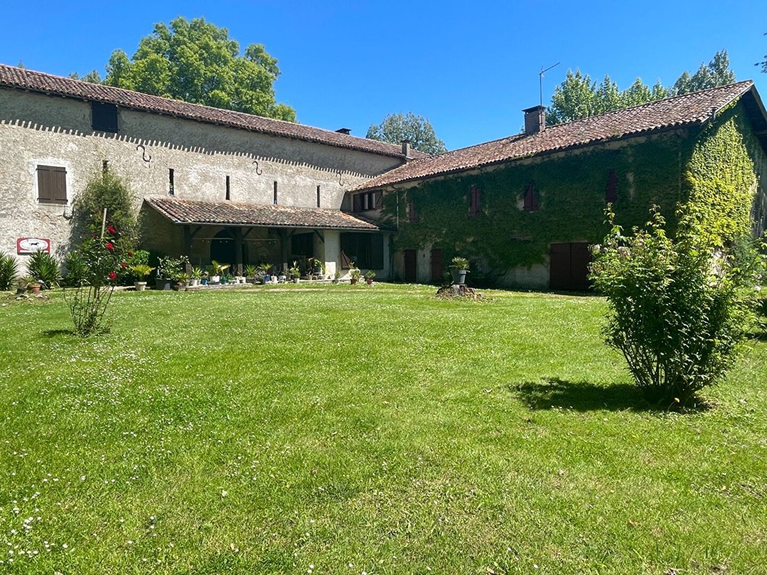 House in Urt, Nouvelle-Aquitaine, France 1 - 16130125