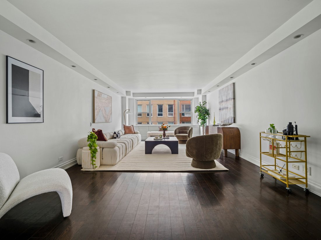 Co Op in New York, New York, United States 2 - 17391268