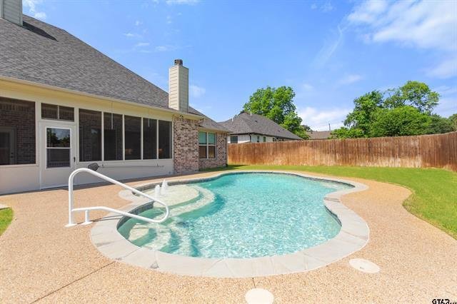 House in Chandler, Texas, United States 1 - 17931561